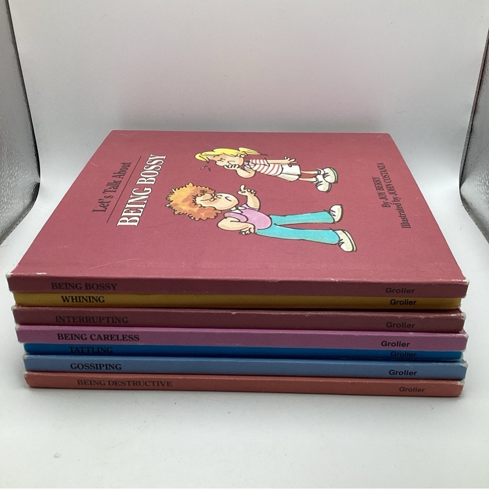 Lot of 6 children’s softcover books